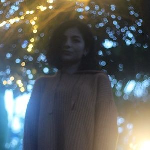 Meet your Posher, Fatemeh